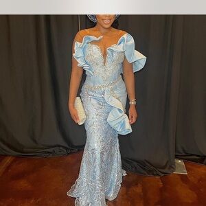 Elegant Blue Ruffled Evening Gown